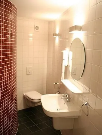 Sebel 3*